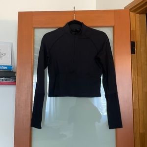 Black lululemon crop zip pullover